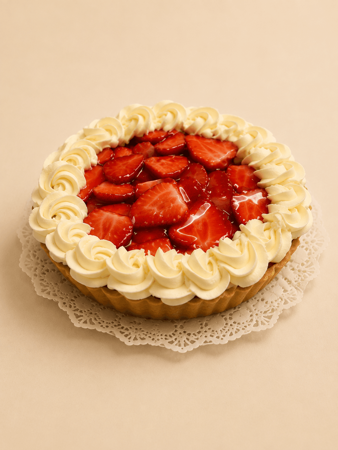 Tarta de frutillas con crema pastelera y chantilly